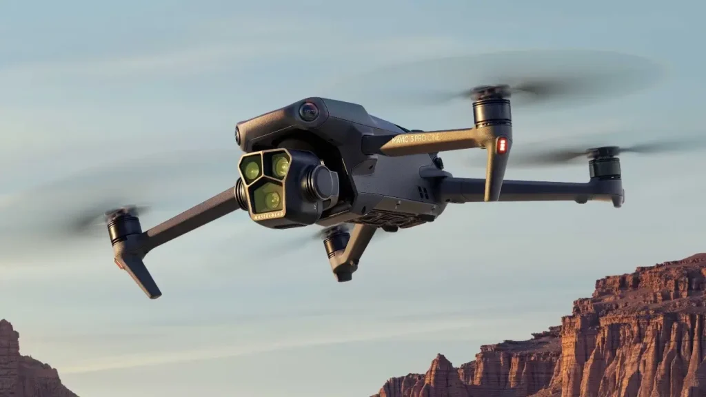 DIFERENCIAS ENTRE DRONE MAVIC 3 PRO Y MAVIC 4 PRO