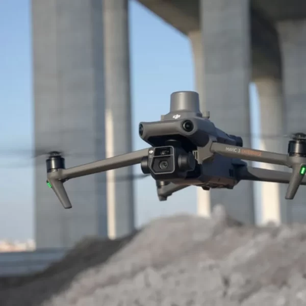 DJI MAVIC 3 ENTERPRISE RTK ES EL DRONE PERFECTO PARA REALIZAR TRABAJOS EN RTK A PRECISION MILIMETRICA. DRONE PARA REALIZAR TRABAJOS DE TOPOGRAFIA AEREA Y FOTOGRAMETRIA