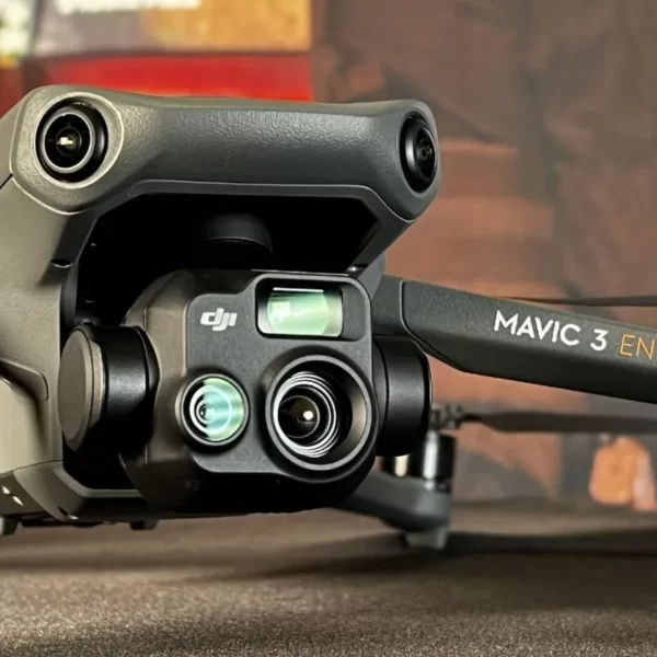 MAVIC 3 THERMAL CUENTA CON CAMARA TERMICA PARA DETECTAR PUNTOS CALIENTES Y LUCHA CONTRA INCENDIOS